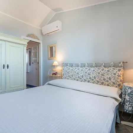 Allegra Panoramica 150 Mt Dal Mare Casa de Férias *