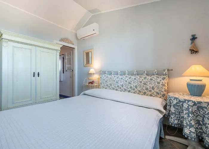 Allegra Panoramica 150 Mt Dal Mare Casa de Férias *