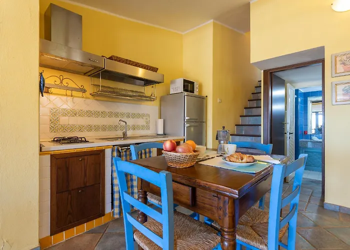 Allegra Panoramica 150 Mt Dal Mare Casa de Férias *