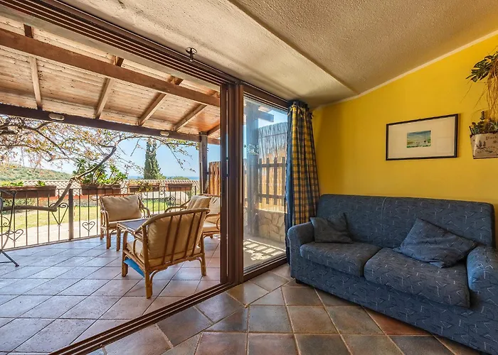 Allegra Panoramica 150 Mt Dal Mare * Simius