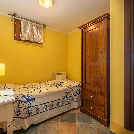 Allegra Panoramica 150 Mt Dal Mare Nyaraló