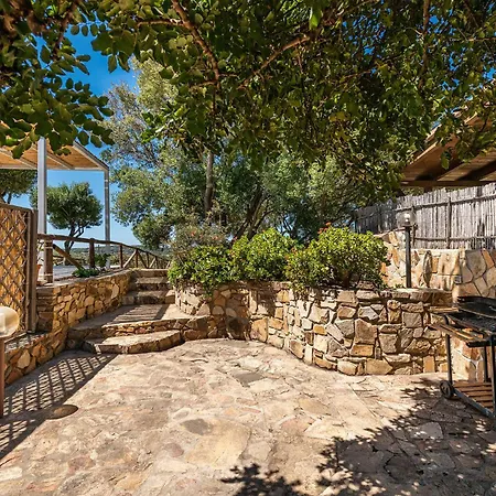 Allegra Panoramica 150 Mt Dal Mare Nyaraló Simius